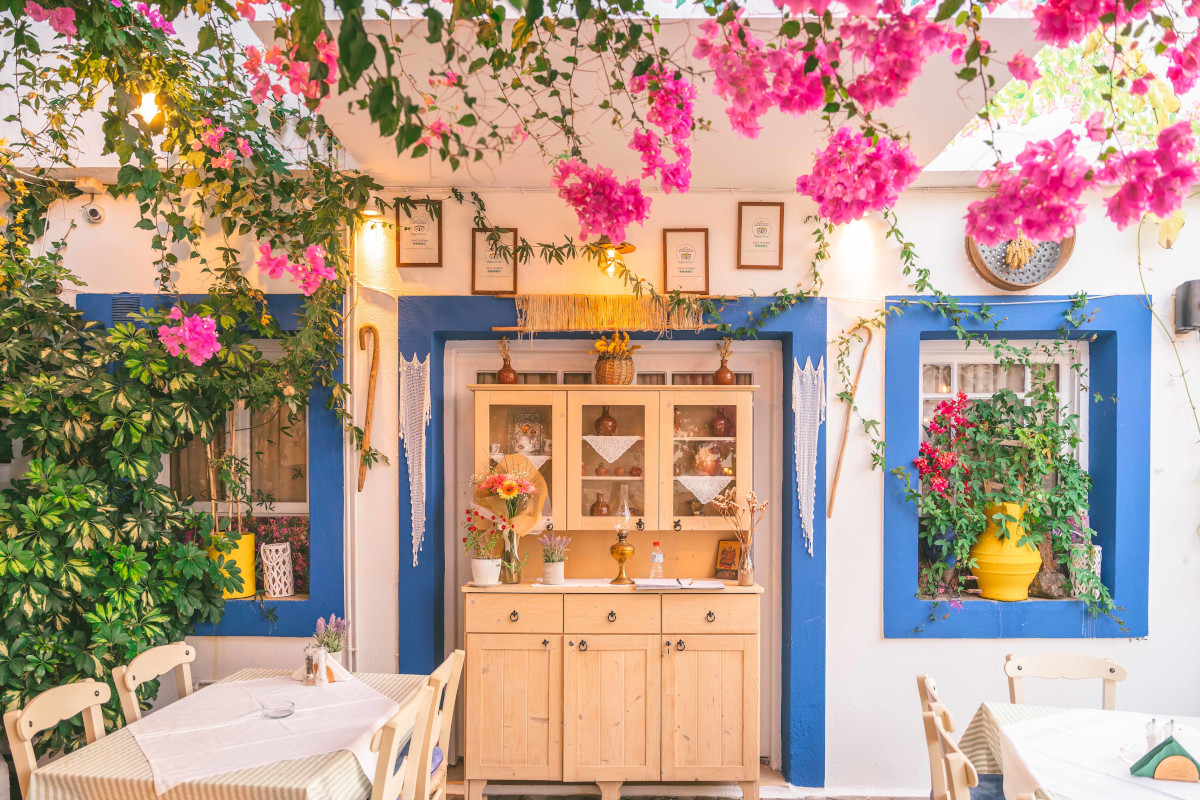 Odas Taverna