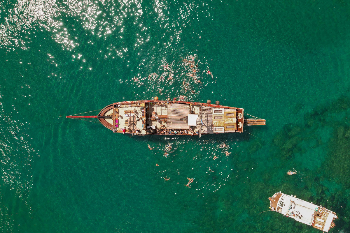 Pirates Of Crete