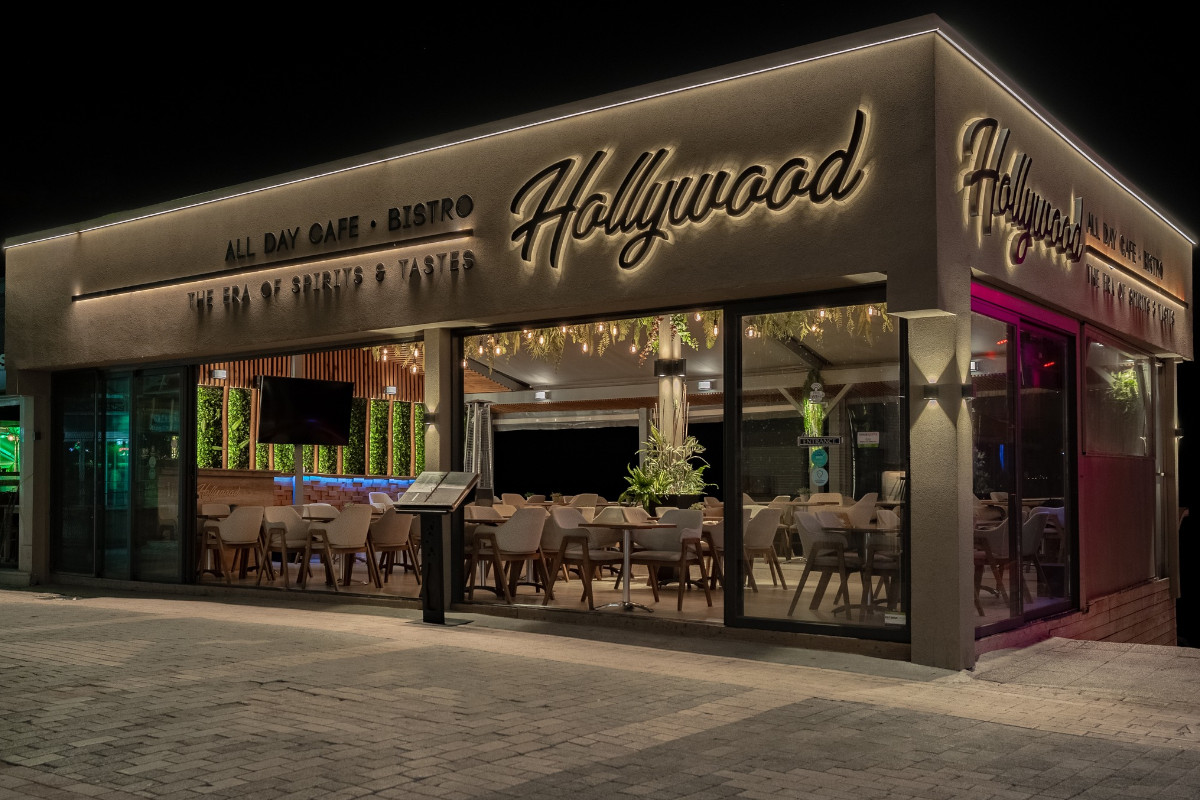 Hollywood De Hele Dag Café Bistro