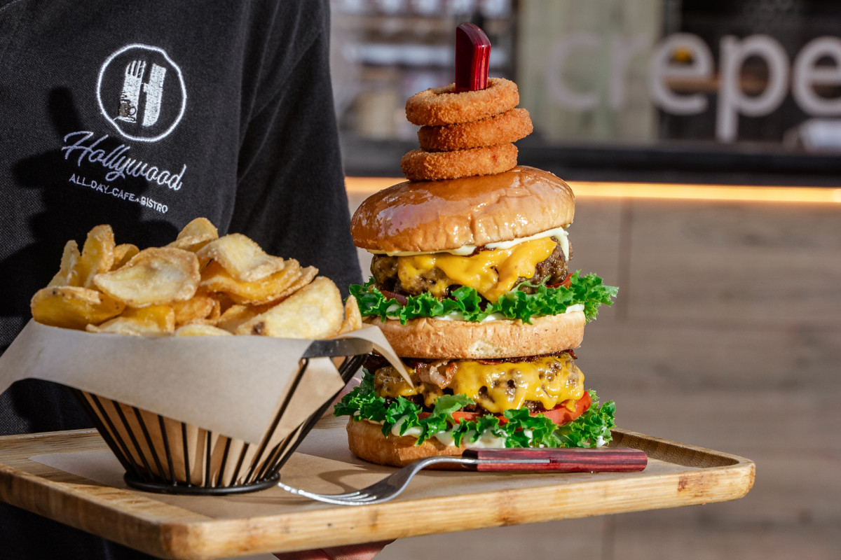 Hollywood De Hele Dag Café Bistro