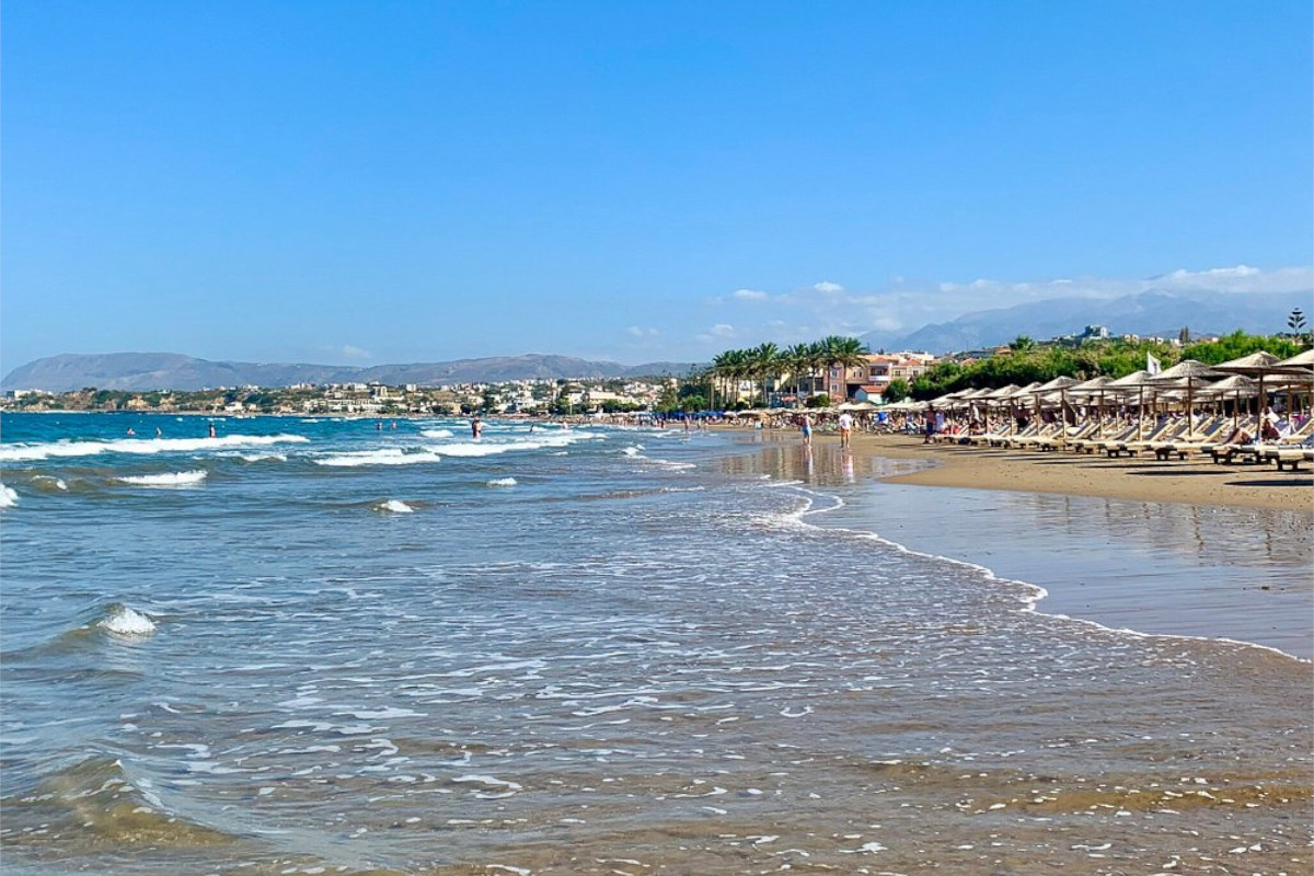 Agia Marina Strand