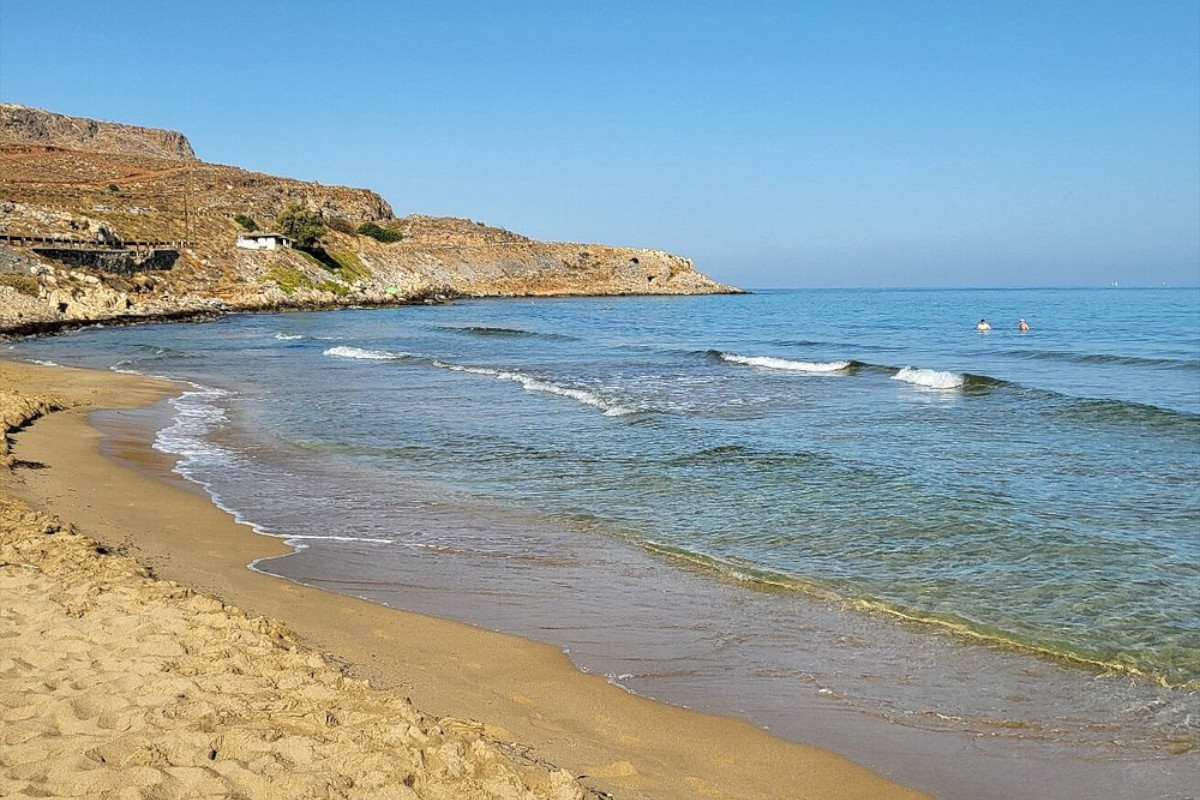 Strand Estavromenos (Arina)
