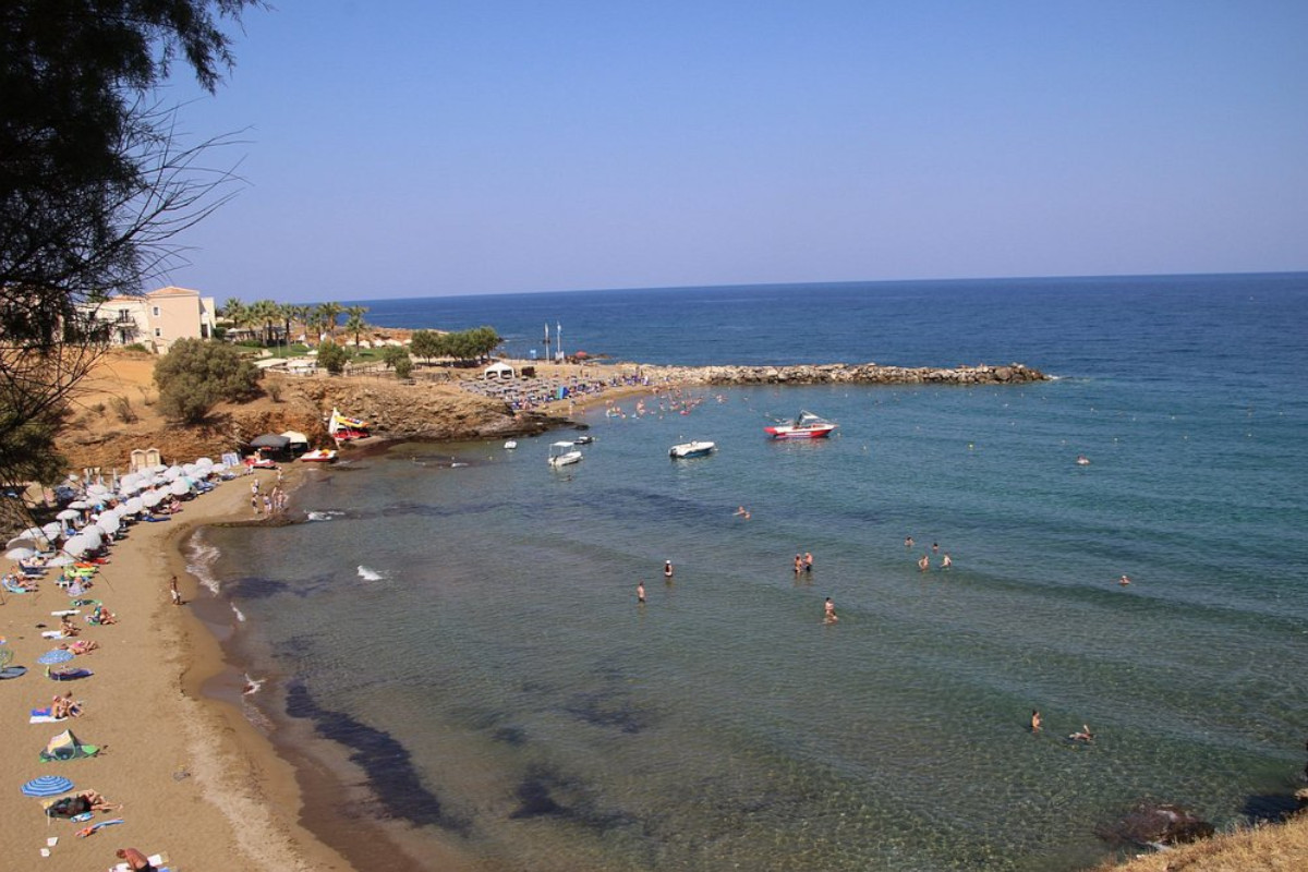 Plage de Panormos