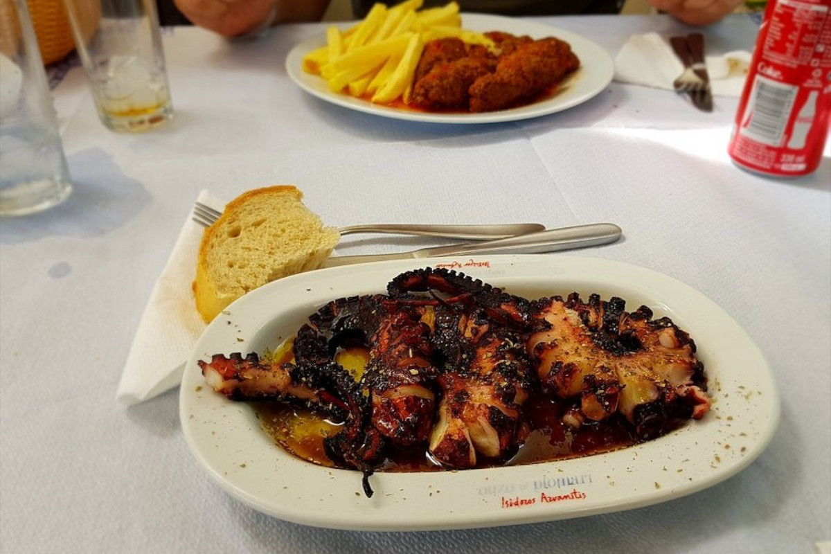 Taverna Nikolas