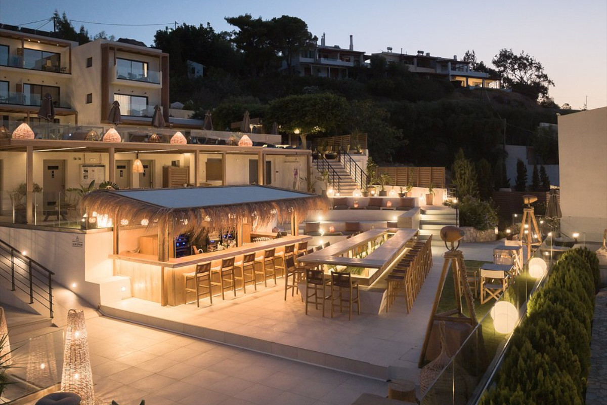 Irida Wine Bar