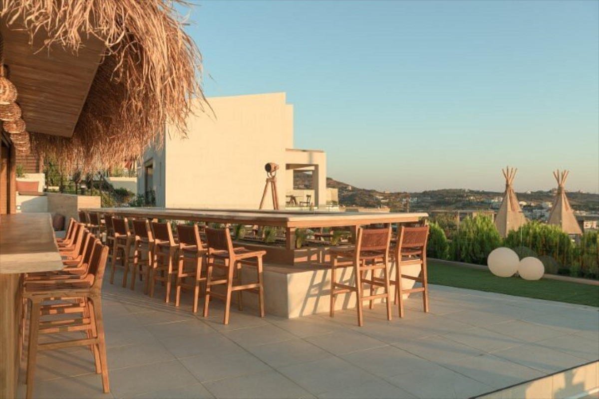 Irida Wine Bar