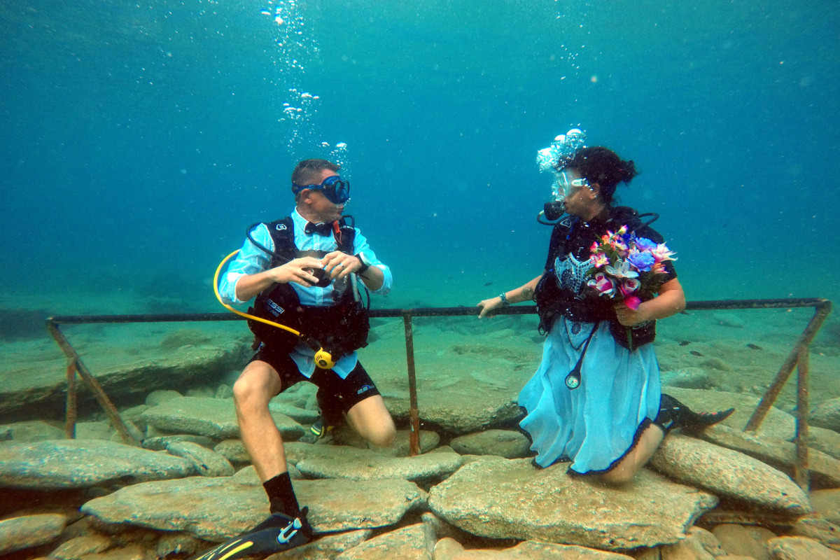 Stay Wet Diving Center