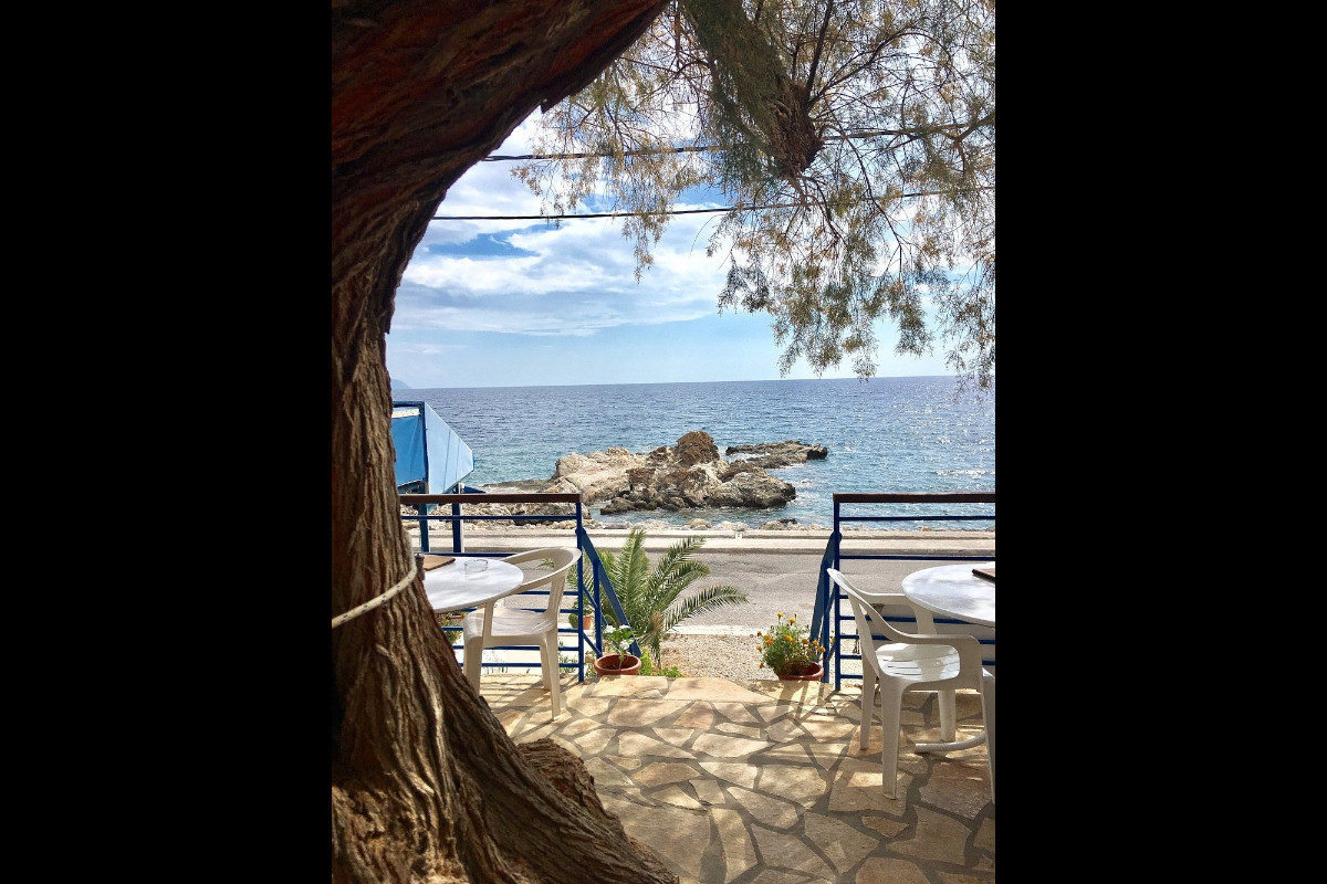 Cafe Almyrida