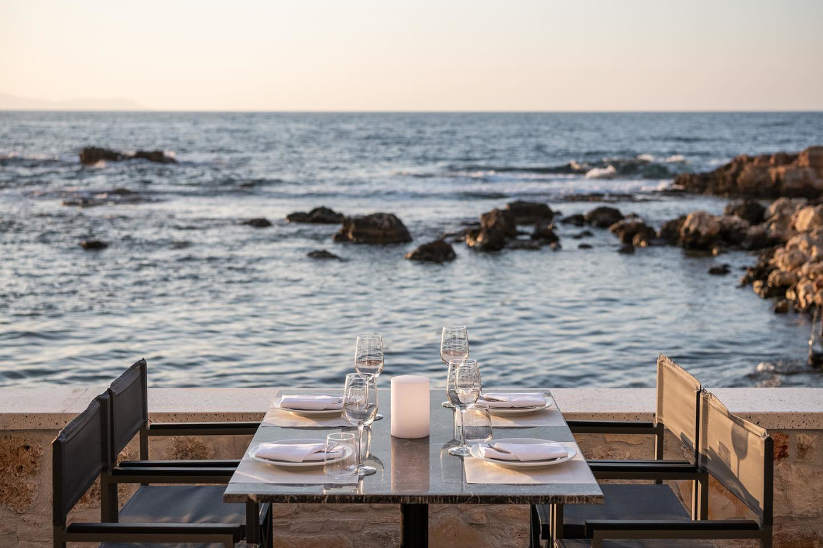 Periplous Restaurant aan zee