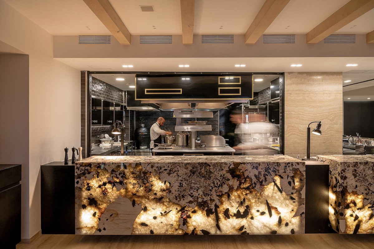Periplous Restaurant aan zee