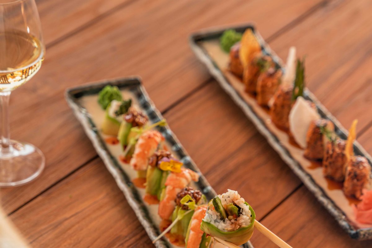 Nisos Beach Bar & Restaurant