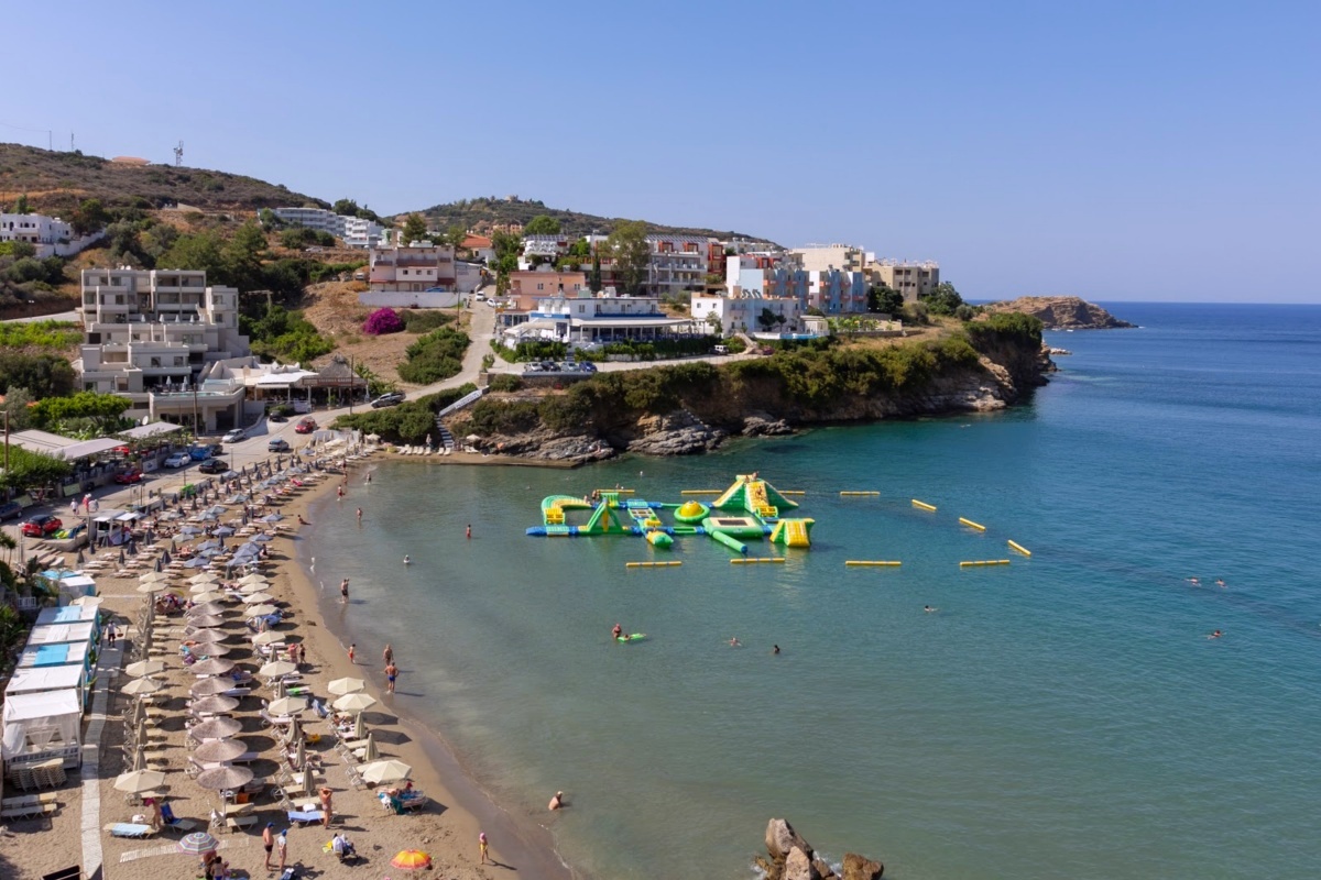 Spiaggia di Varkotopos