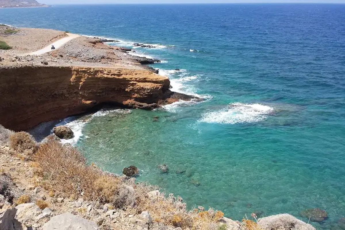 Tzavlidon Vlychada Beach