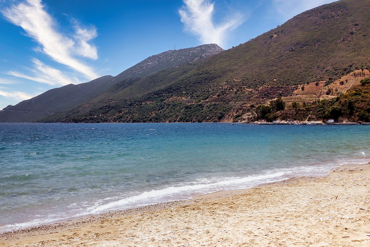 Spiaggia di Agia Varvara
