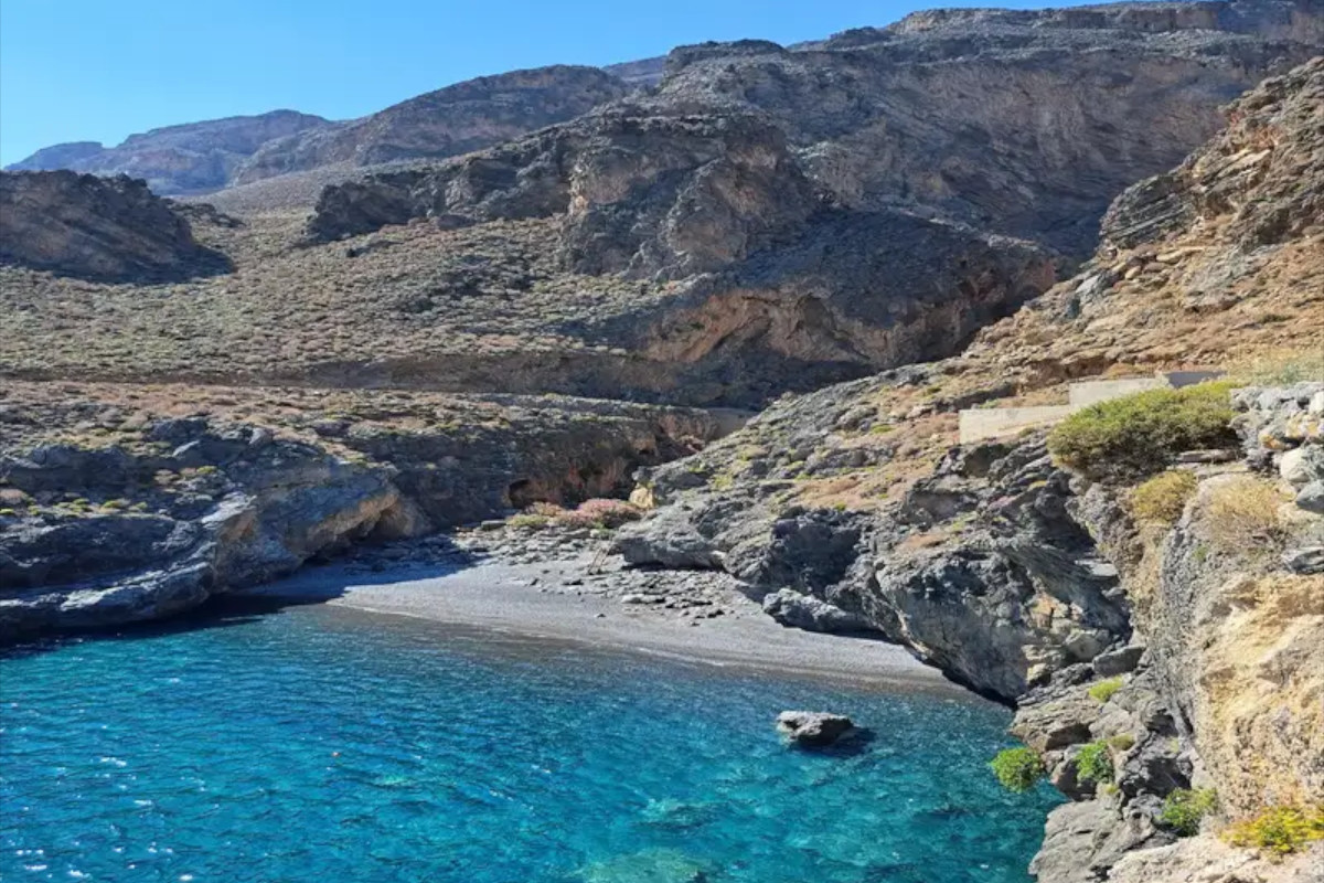 Voidomatis Strand