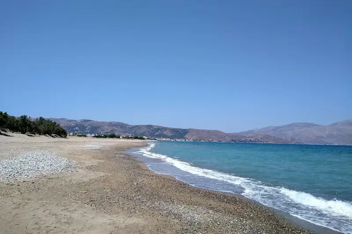 Παραλία Κορφαλώνας