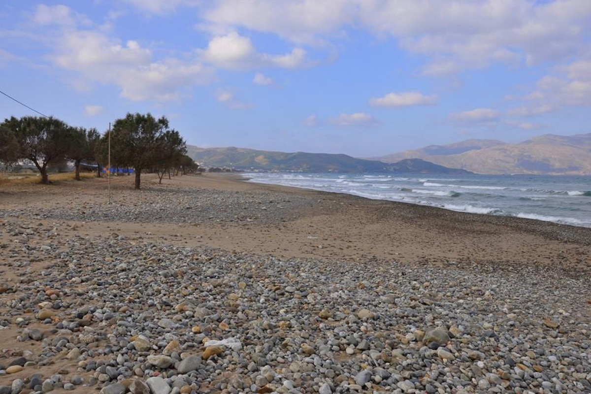 Παραλία Κορφαλώνας