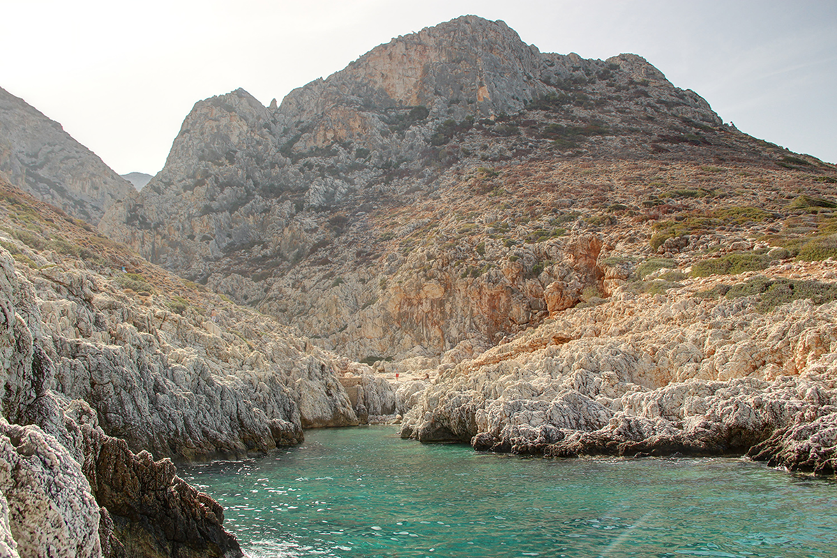 Katholiko Bay