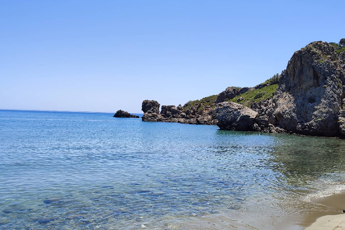 Polyrizos Strand