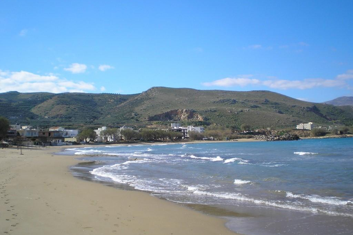 Mavros Molos Beach