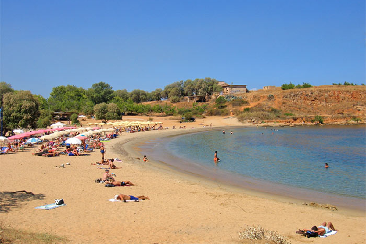 Agioi Apostoli Beach