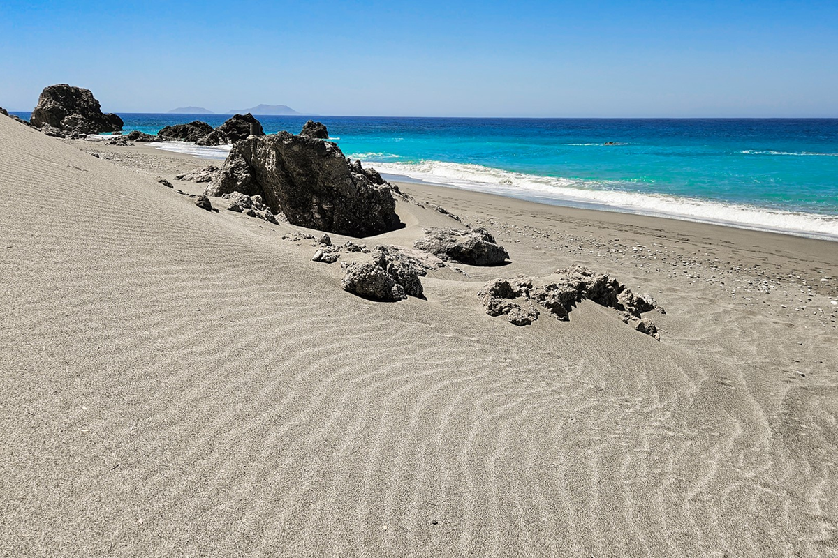 Plage de Gialopotamos