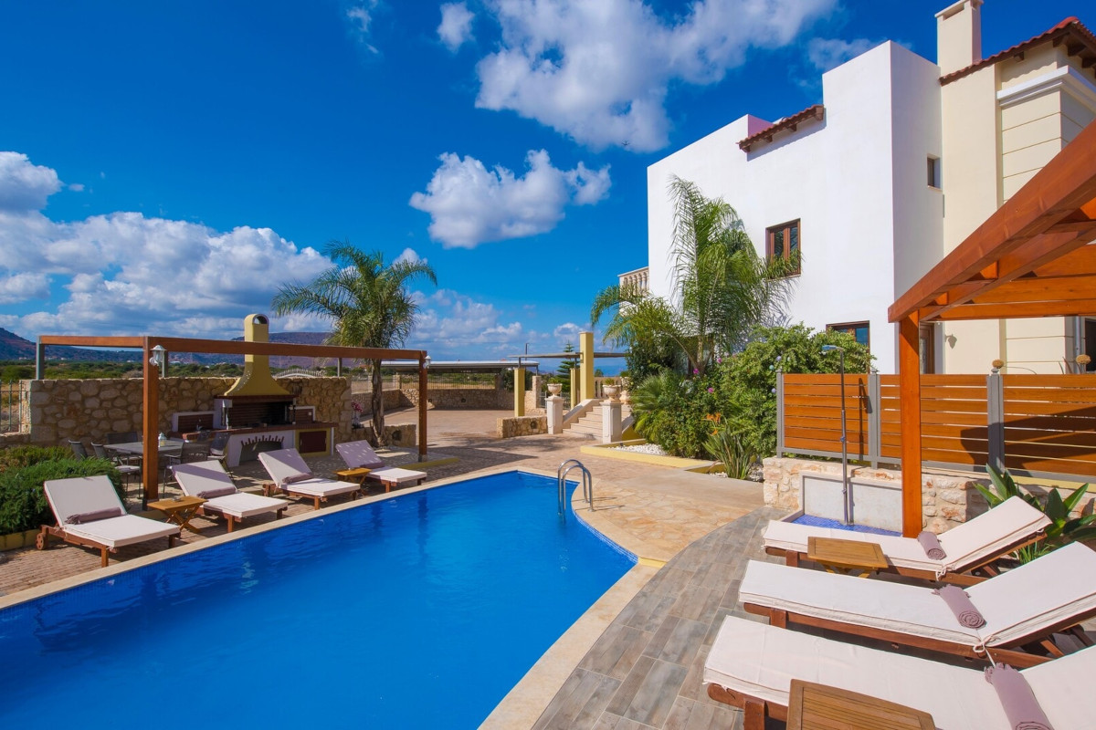 The Sun In The Sea Villas