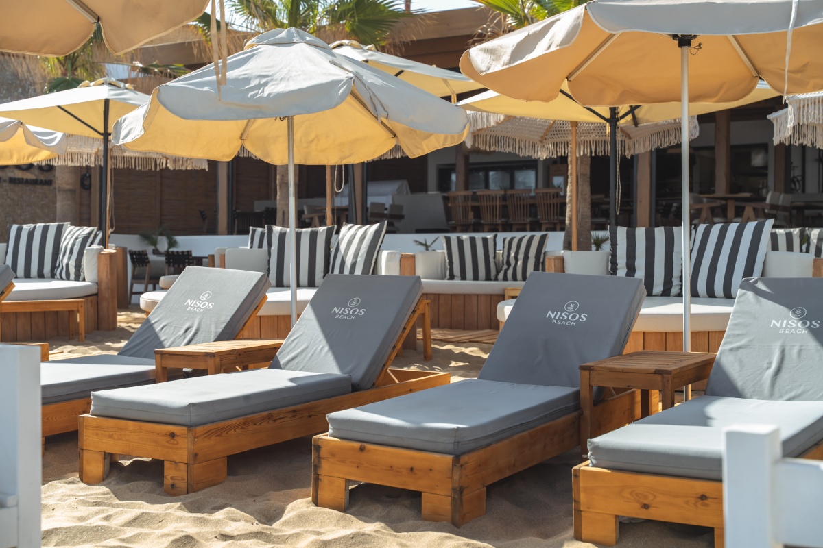 Nisos Beach Bar & Restaurant