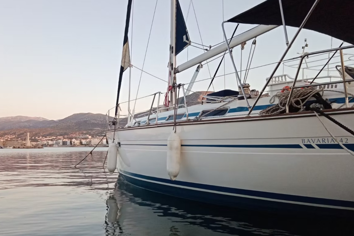 Hersonissos – Malia: 4-Hour Semi-Private Sailing Cruise to Stalis & Saint George’s Bay