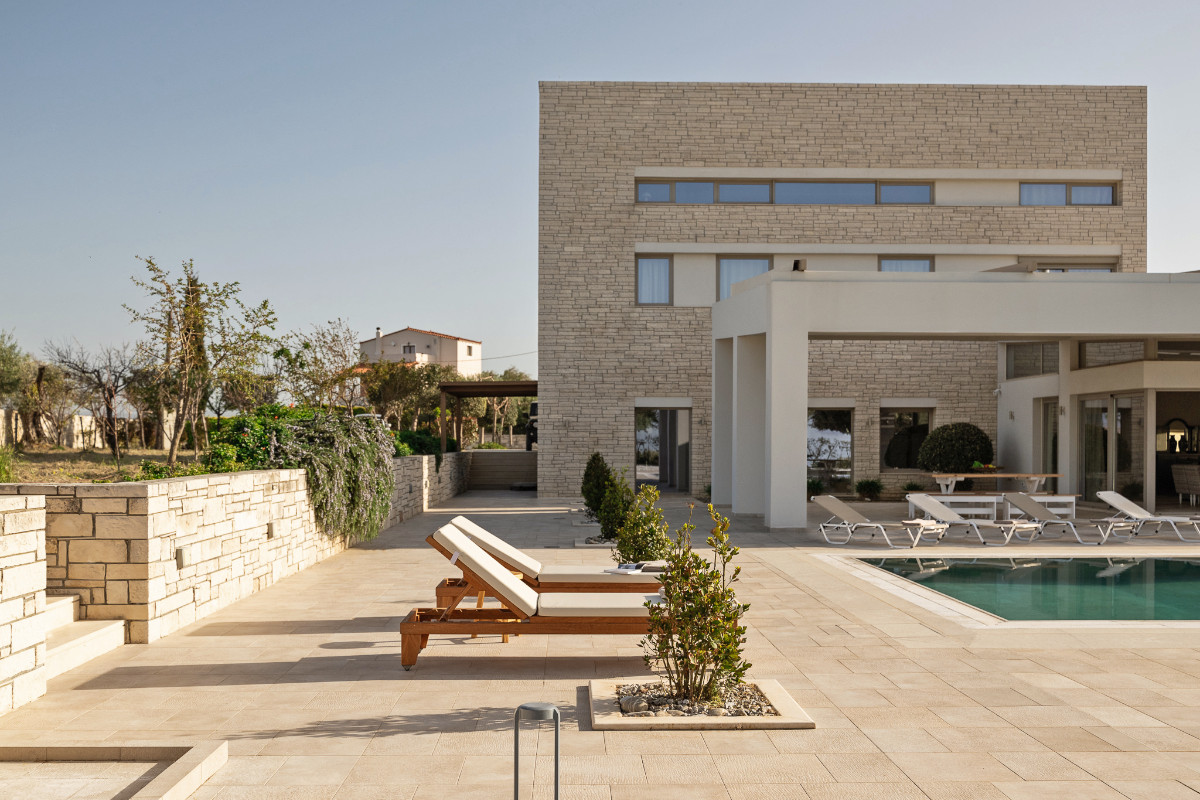 Diktamon Luxury Villa