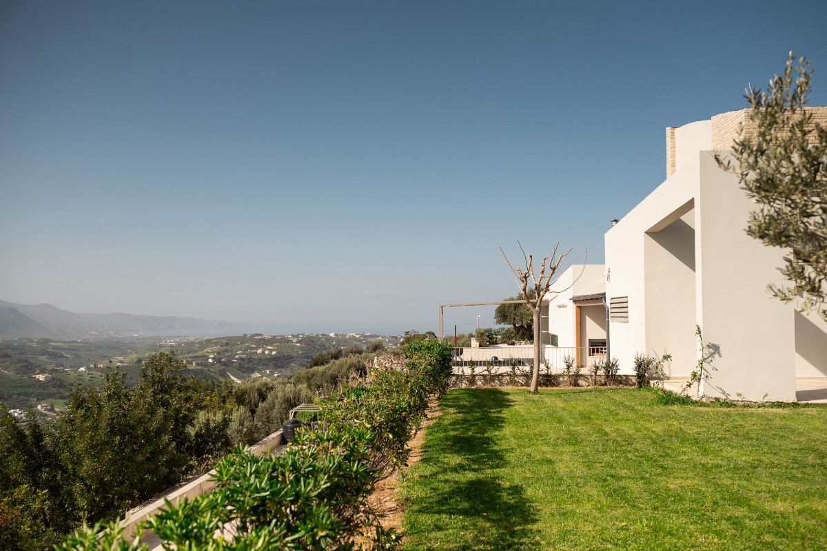 Diktamon Luxury Villa