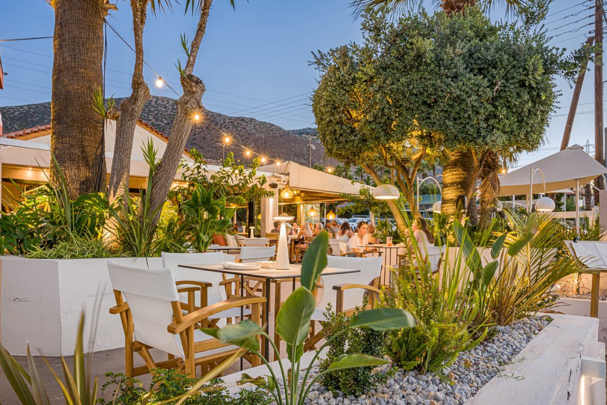 AVRA Creating Feelings Restaurant