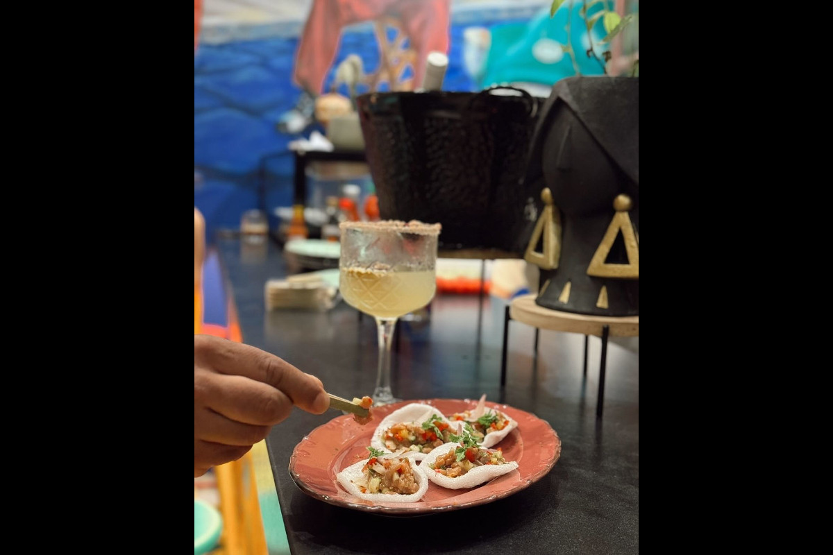 Poquito Barra Latina